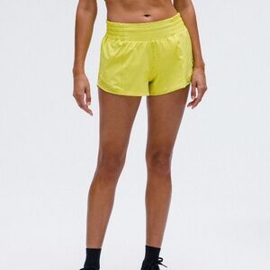 Hotty Hot High-Rise Lined Short 2.5"